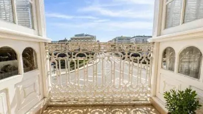Edificio en venta en Cedeira - Vista 2