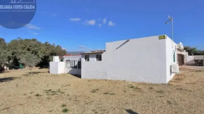 Chalet on Camino del Sombrerico Street, 29 photo 15