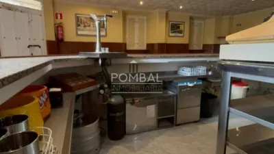 Local comercial en venta en A Iglesia (Cruces) - Més