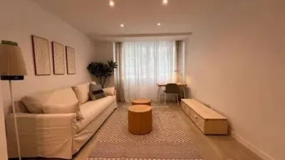 Piso en alquiler en Bellas Vistas - Imagen 2
