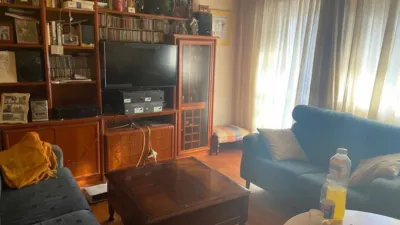 Apartment in Lalín photo 3