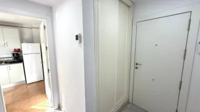 Piso en alquiler en Calle Juan Balbuena Marfil, Las Gaviotas-Carvajal (Fuengirola) de 1.300 €<span>/mes</span>