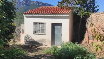 Terreno en venta en Callosa D'en Sarrià - Vista 2