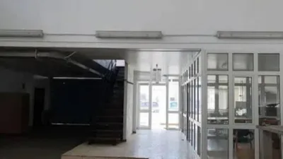 Local comercial en venta en Calle Poligono Industrial Las Merindades No Number - Vista 4