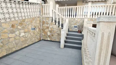 Chalet on Avenida Juan Carlos I, 143 photo 3