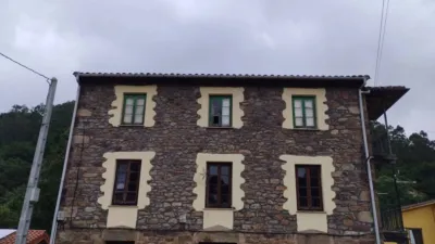 Rustic House in La Rañada photo 4