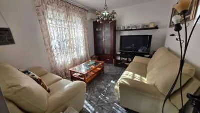 House in the Centre photo 15