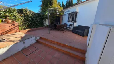 House in the Centre photo 21