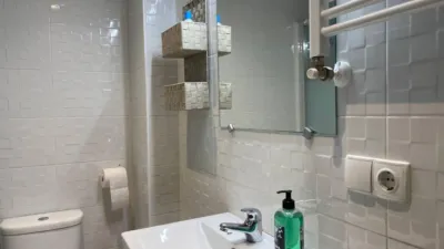 Piso en alquiler en Plaza del Txofre, Gros (San Sebastián - Donostia) de 1.475 €<span>/mes</span>