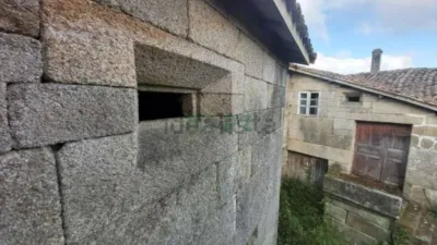 Stone house in O Pereiro de Aguiar photo 12