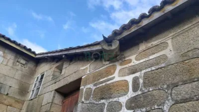 Stone house in O Pereiro de Aguiar photo 17