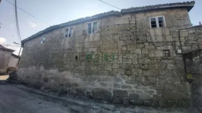 Stone house in O Pereiro de Aguiar photo 4