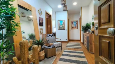Piso – Pravia, Praúa - Más