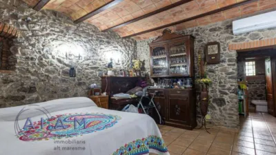 Rustic house in Maçanet de la Selva photo 22