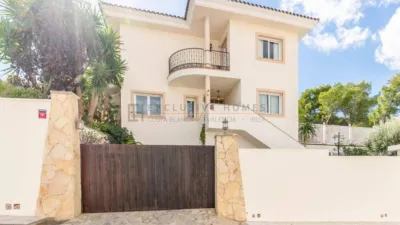 House in Urbanizations photo 50