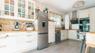 House in Urbanizations photo 6