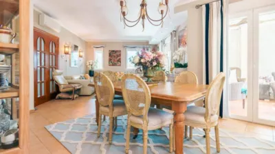 House in Urbanizations photo 8