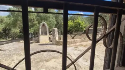 Rustic house in Sineu photo 9