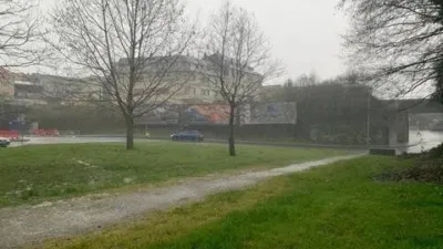 Terreno en venta en Carretera de Castilla, cerca de Calle Millarengo - Vista 2