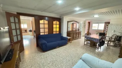 Townhouse on Calle Pamplona photo 9