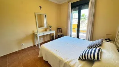 Piso en Isla de Canela photo 3