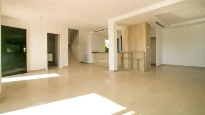 Chalet on Calle Partida Marina photo 6