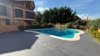 Piso en Ris photo 3