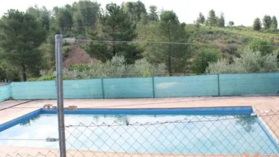 Rustic house in Valverde del Fresno photo 4