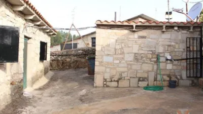 Rustic house in Valverde del Fresno photo 5