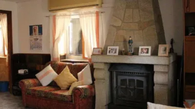 Rustic house in Valverde del Fresno photo 8