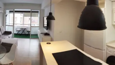 Piso en alquiler en Juan Xxiii-Rochelambert, Juan XXIII-Rochelambert (Distrito Cerro Amate. Sevilla Capital) de 300 €<span>/mes</span>