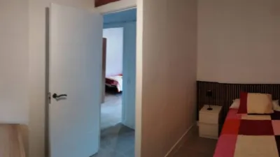 Piso en alquiler en Juan Xxiii-Rochelambert, Juan XXIII-Rochelambert (Distrito Cerro Amate. Sevilla Capital) de 300 €<span>/mes</span>