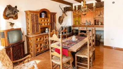 Rustic house on Calle Guimera photo 9
