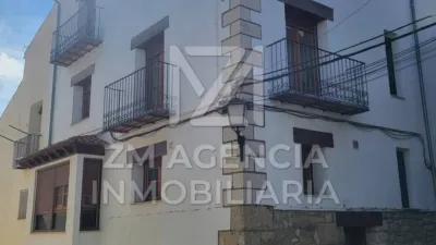 Rustic house on Calle Guimera photo 3