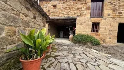 Chalet en alquiler en Quintanilla de Rucandio, Quintanilla de Rucandio (Valderredible) de 2.800 €<span>/mes</span>