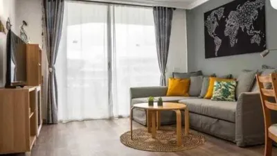 Apartment on Avenida J.M. Galvan Bello, 5 photo 3