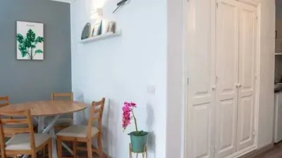 Apartment on Avenida J.M. Galvan Bello, 5 photo 7