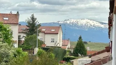 Casa adosada en alquiler en La Lastrilla, La Lastrilla de 1.500 €<span>/mes</span>