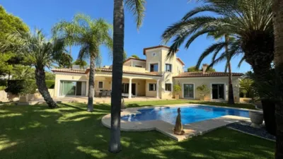 Chalet in Cala Advocat-Baladrar photo 12