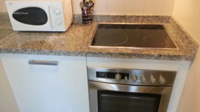 Apartment for sale or long-term rent on Avenida del Derramador photo 22