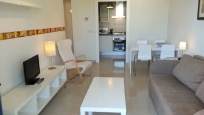 Apartment for sale or long-term rent on Avenida del Derramador photo 8