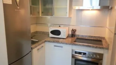 Apartment for sale or long-term rent on Avenida del Derramador photo 9
