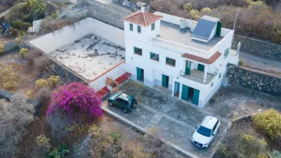 Rustic house on Camino de los Canarios photo 4