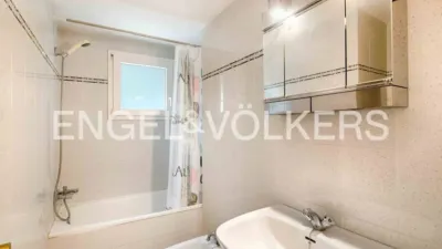 Apartment on Placa Carles Fages de Climent, 3 photo 16