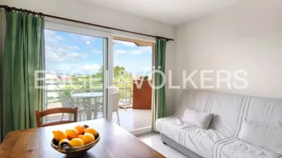 Apartment on Placa Carles Fages de Climent, 3 photo 8