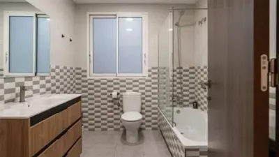 Piso en alquiler en Calle del Hospital - Imagen 24