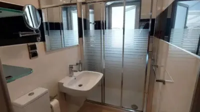 Casa – Mazaricos, Val - Més