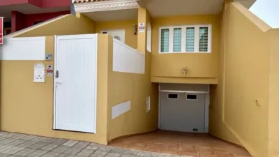 Chalet en venta en Calle Taganana, Cruce de Arinaga (Agüimes) de 329.000 €