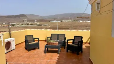 Chalet en venta en Calle Taganana, Cruce de Arinaga (Agüimes) de 329.000 €