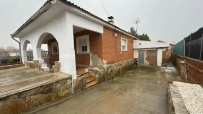 Chalet in Colmenar de Oreja photo 37